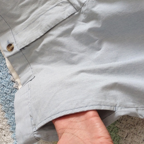 NWT Old Navy Size 40 Blue Stripe Ultimate Slim Built In Flex Shorts - Picture 15 of 16